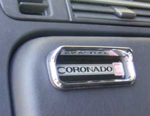 FREIGHTLINER INTERIOR EMBLEM BEZEL