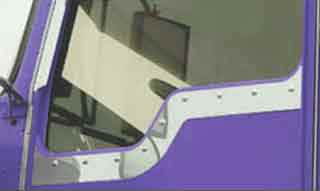 KENWORTH DAYLIGHT DOOR STAINLESS TRIM X2
