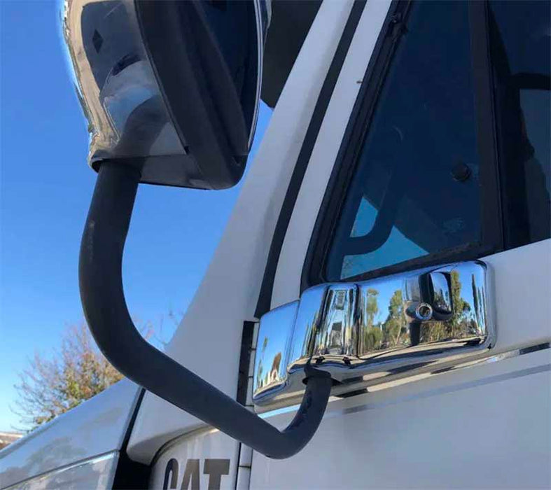 FREIGHTLINER LOWER MIRROR MOUNT COVER LH