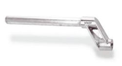 OFFSET CHASSIS PIPE FOR MUDGUARD